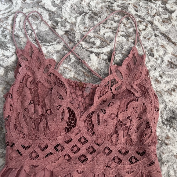 Free People One Adella Crinkle Slip Dress Lace Bralette Rose - Size Medium - Picture 6 of 8